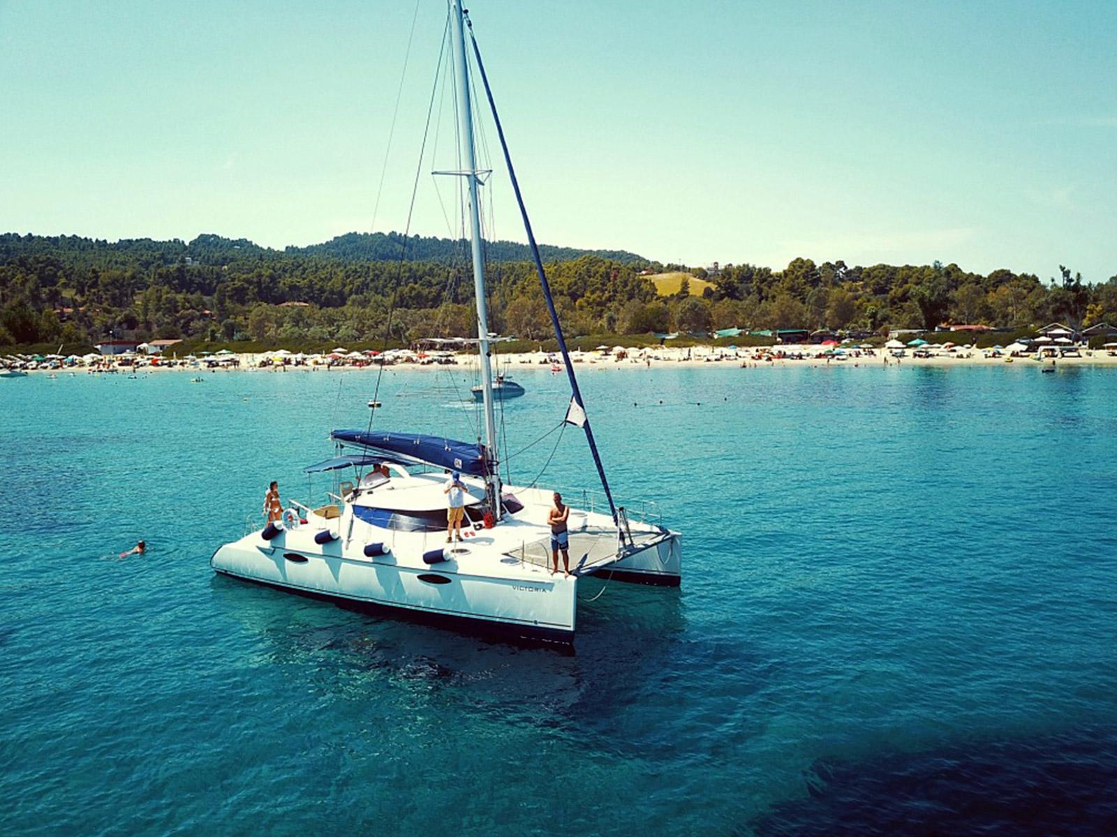 lavezzi 40 catamaran