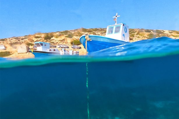 Why Greece is the best place for summer vacations